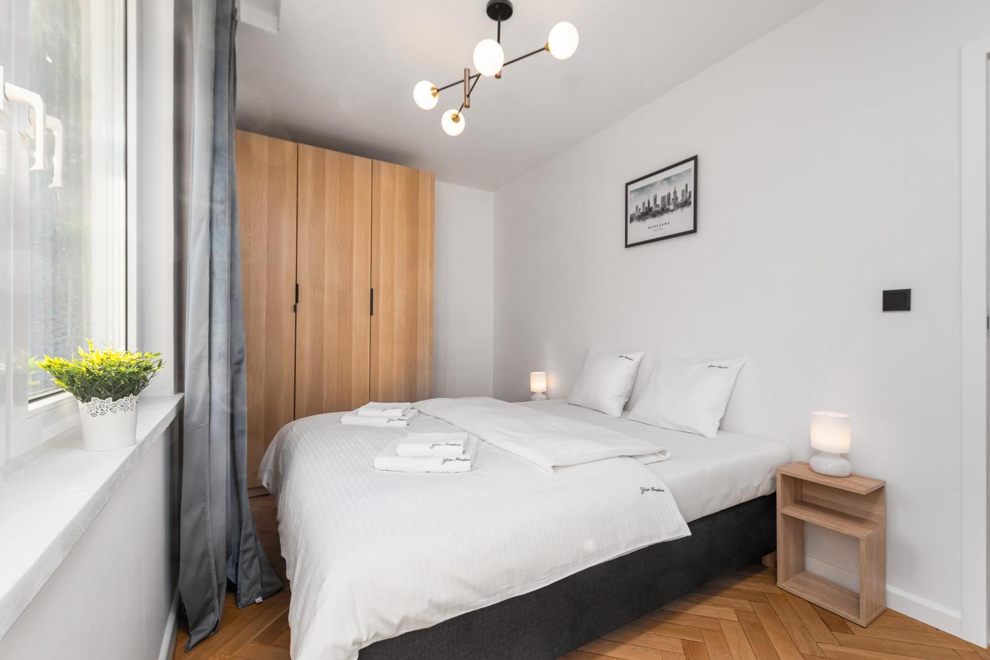3 Bedroom Apartment Lipowa By Your Freedom วอร์ซอ ภายนอก รูปภาพ