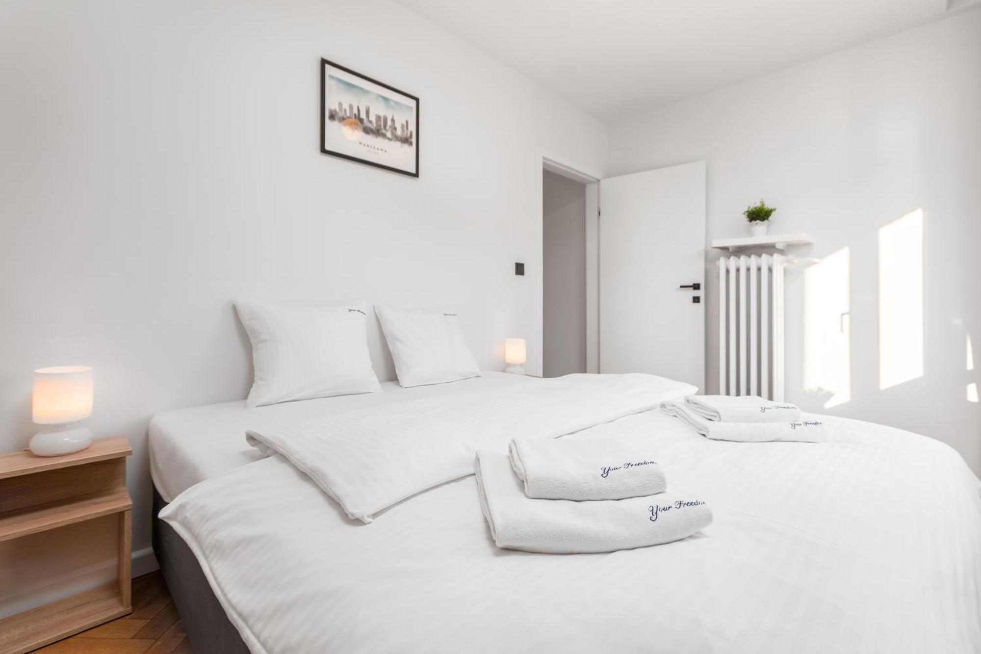 3 Bedroom Apartment Lipowa By Your Freedom วอร์ซอ ภายนอก รูปภาพ